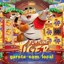 garota com local em santos